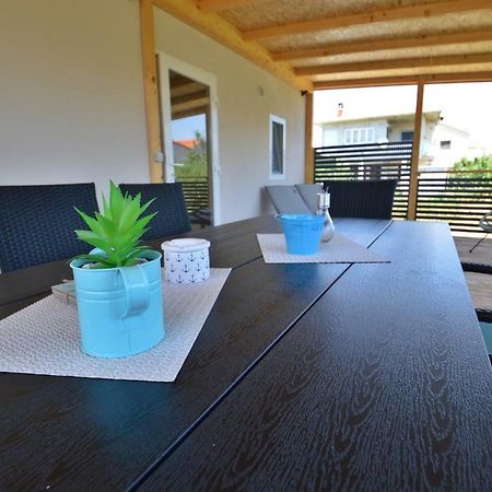 Mobile Home Cvita เบทินา ภายนอก รูปภาพ